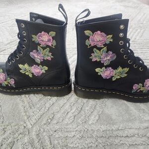 BRAND NEW Floral Dr. Marten Boots